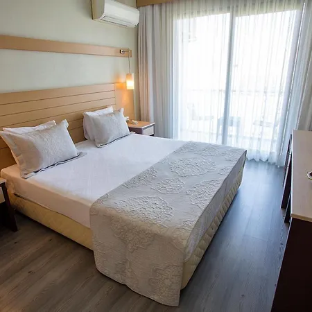 Cilek Marina فندق