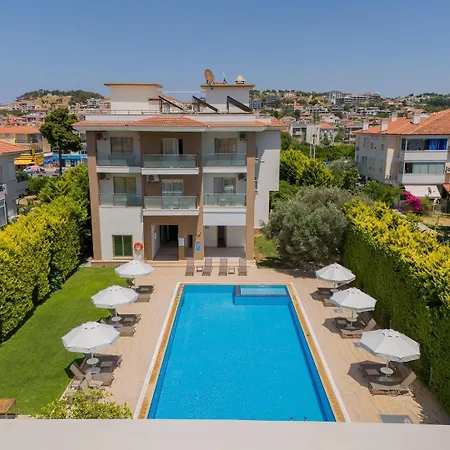 Cilek Marina Hotel Cesme
