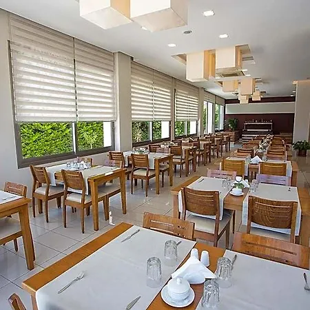 Cilek Marina Hotel *